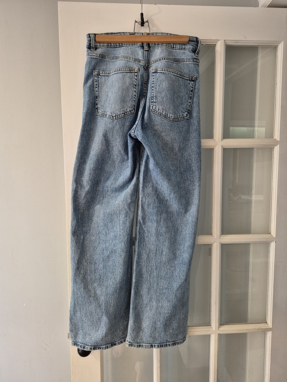 H&M Light Blue High Rise Wide Leg Straight Cut Denim Jeans Size 8 - Picture 6 of 11